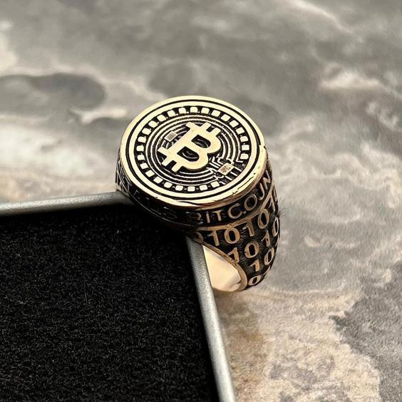 انگشتر طرح بیت کوین
